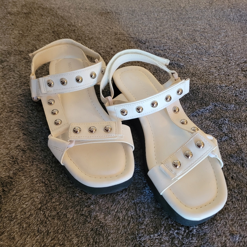 Marc Fisher sandals size 8 NWOT